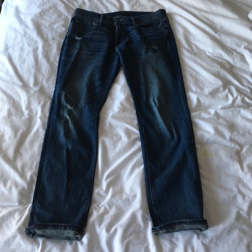 Abercrombie & Fitch Langdon Skinny Distressed Jean